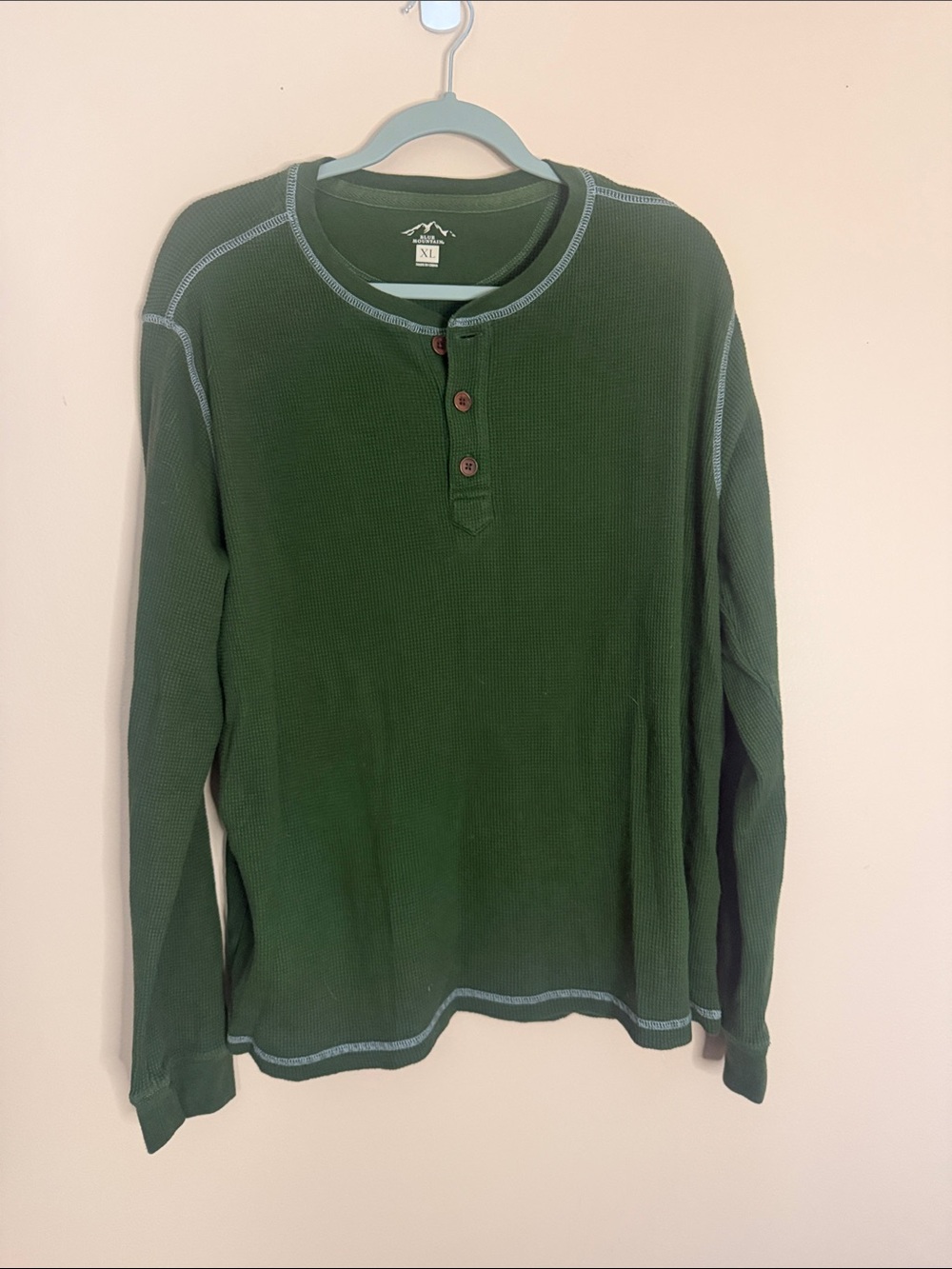 Men's Olive Green Waffle Henley Long-Sleeve Shirt - Casual Crewneck